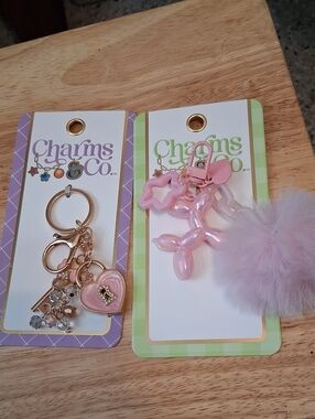 2 Keychains